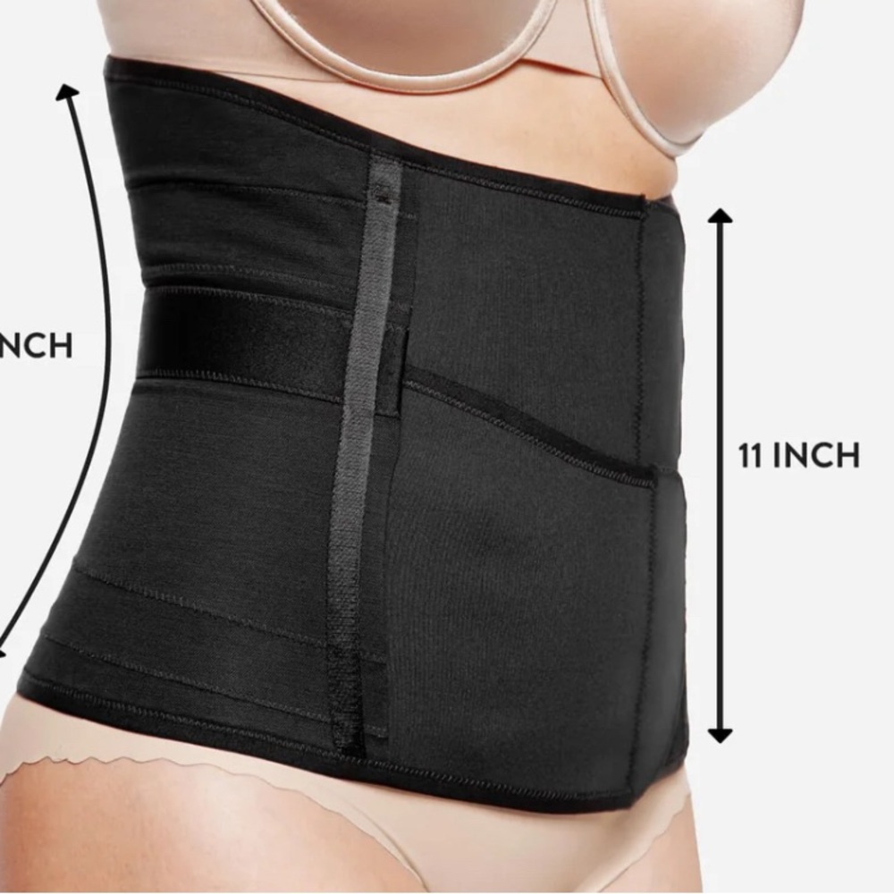 ⤵️BELLY BANDIT®Postpartum Luxe Belly Wrap with extender in black - lightly used